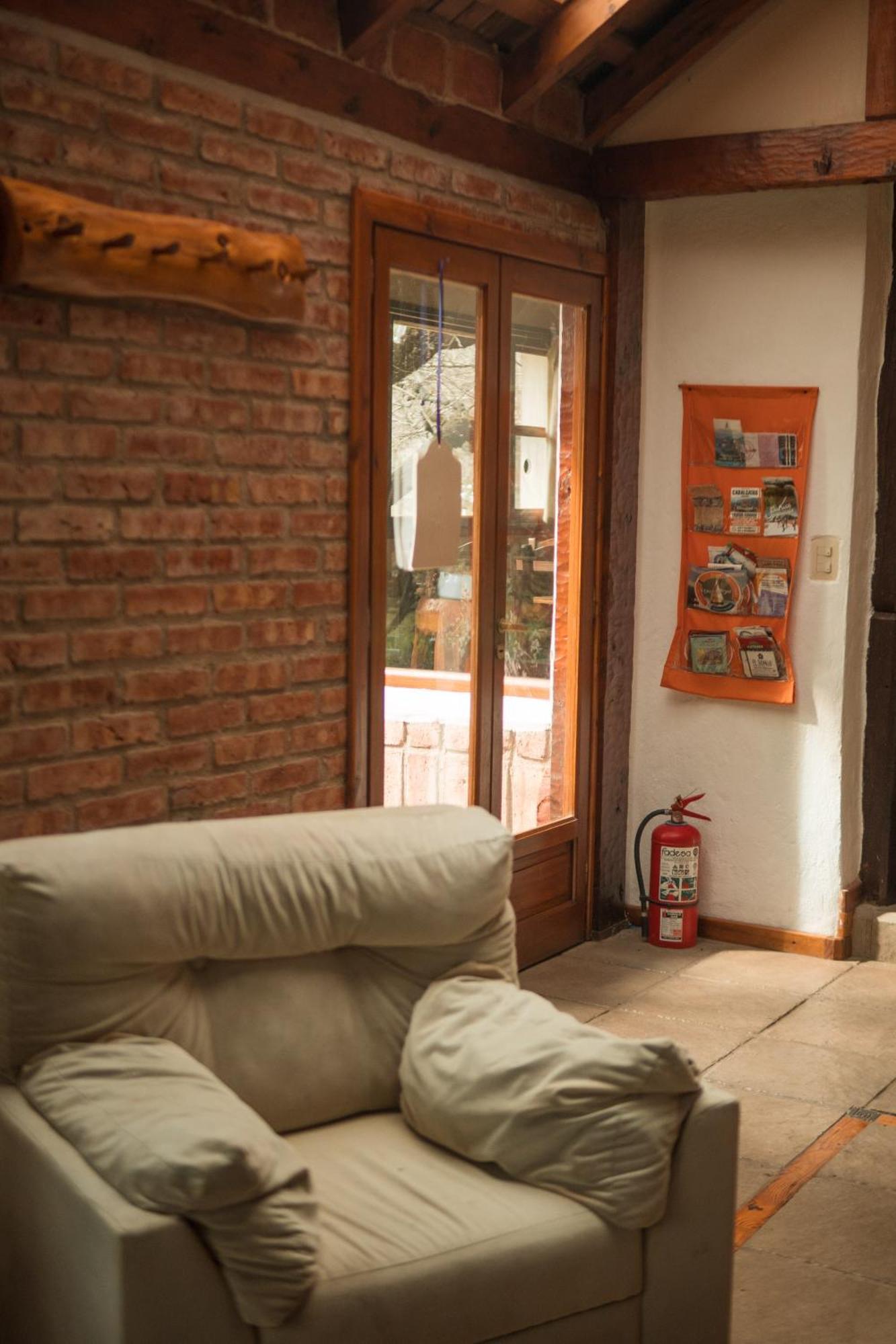 Huala Albergue Lago Puelo